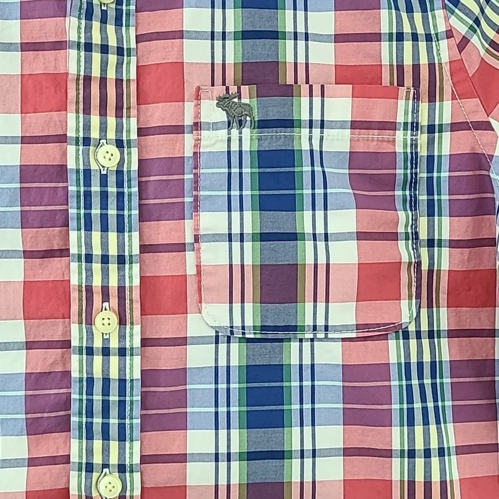 ABERCROMBIE & FITCH Boys Button Down Short Sleeve Red Blue Plaid Shirt - Size XL
